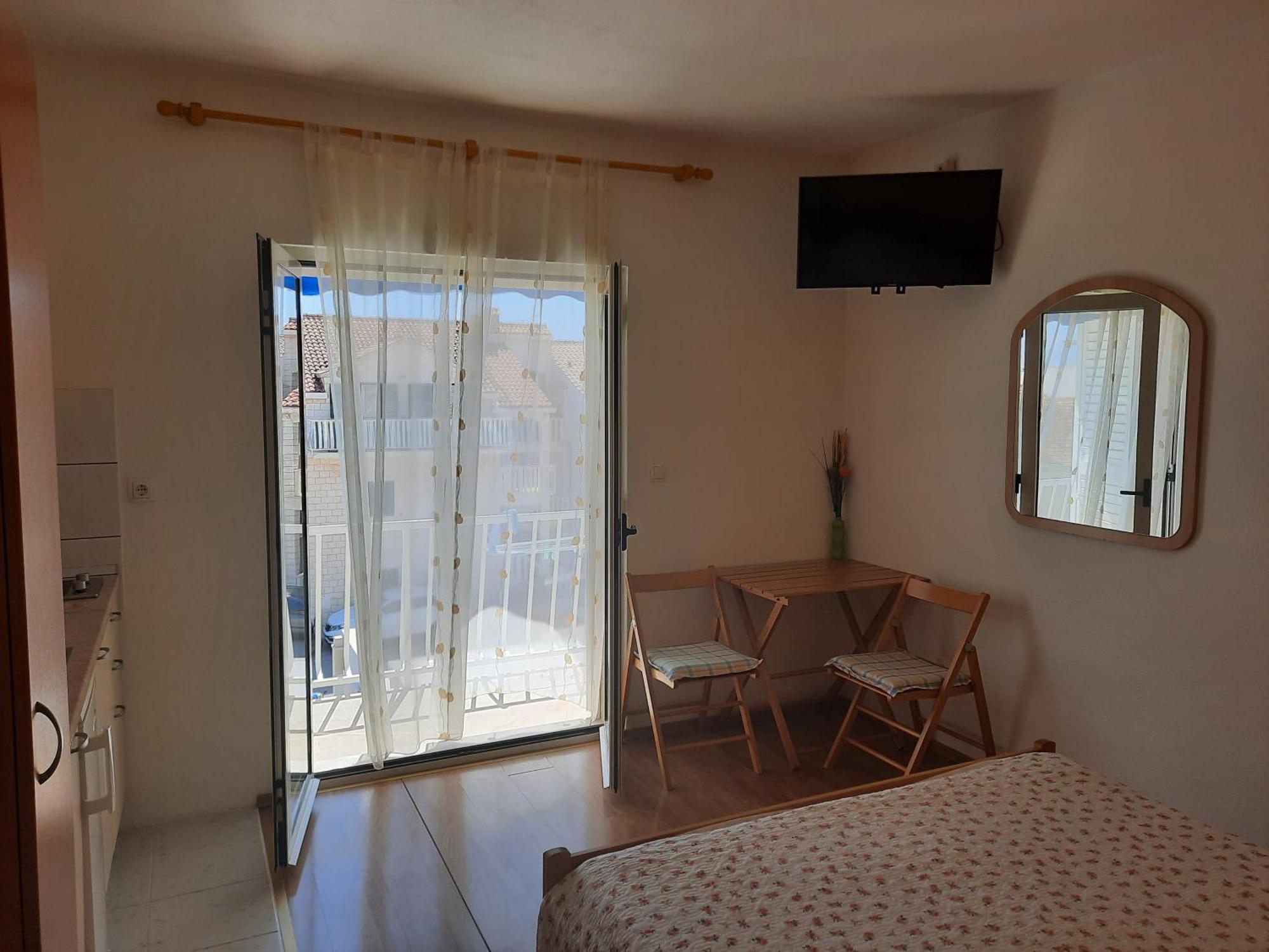 Apartments Marjanovic Bol Luaran gambar