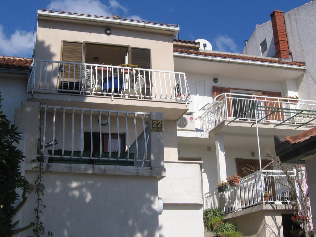 Apartments Marjanovic Bol Luaran gambar
